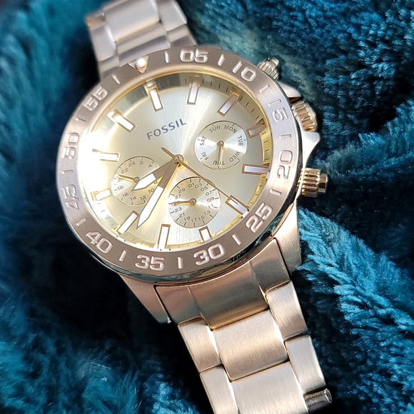 NEW Men's 22mm Gold stainless steel Fossil watch - Picture 1 of 10